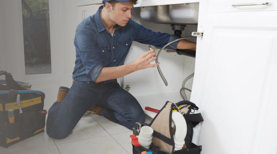 Professional expert plumbing services in Cantril, IA